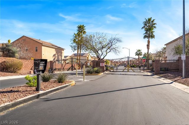 5449 Gold Country Street, Las Vegas, NV 89122