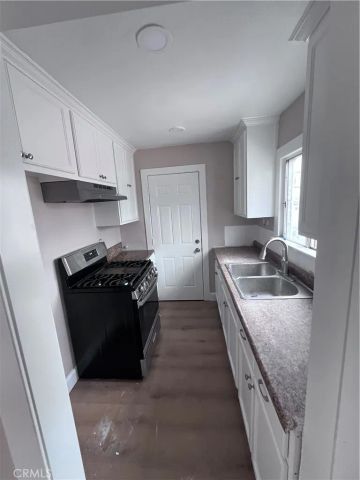 2740 Cudahy, Huntington Park, CA 90255