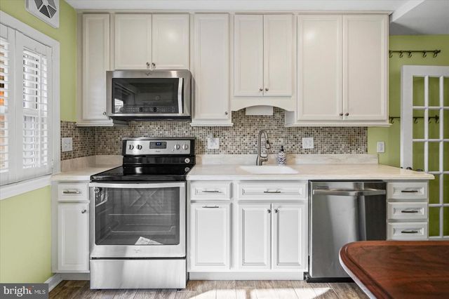 5127 HENRY AVE, Baltimore, MD 21236