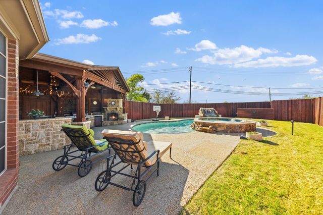 7005 Andover Court, Rowlett, TX 75089