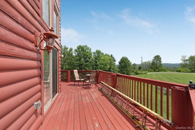 993 Hurd Road, Swan Lake, NY 12783