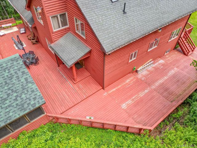 993 Hurd Road, Swan Lake, NY 12783