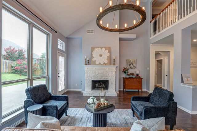 9128 Chardin Park Drive, Fort Worth, TX 76244