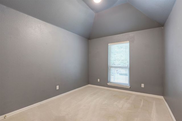 9128 Chardin Park Drive, Fort Worth, TX 76244
