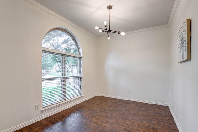 9128 Chardin Park Drive, Fort Worth, TX 76244