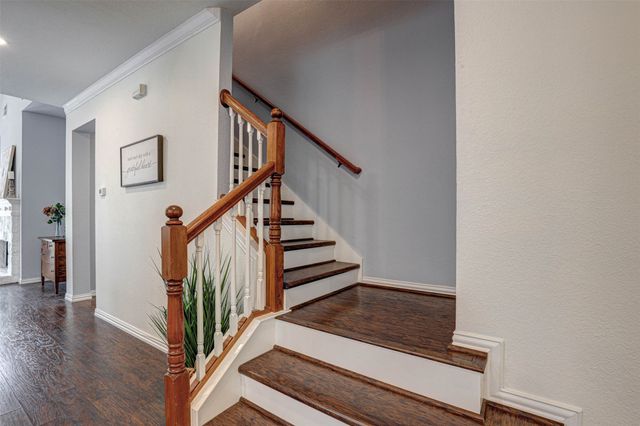 9128 Chardin Park Drive, Fort Worth, TX 76244