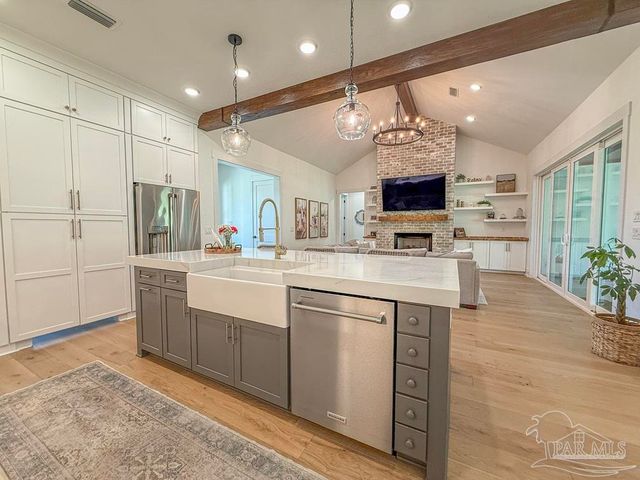 1544 Silver Lace Ct, Gulf Breeze, FL 32563