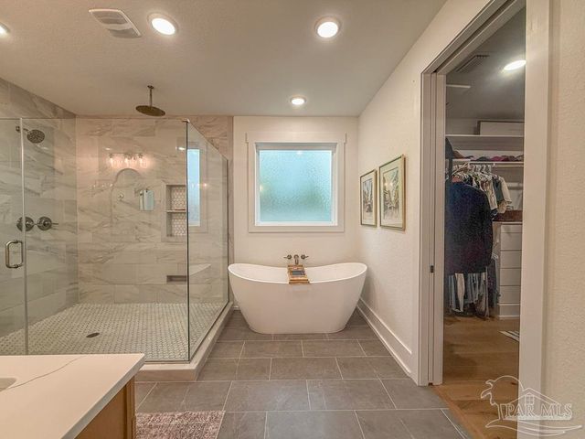 1544 Silver Lace Ct, Gulf Breeze, FL 32563