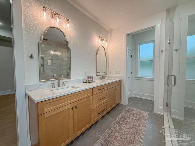 1544 Silver Lace Ct, Gulf Breeze, FL 32563