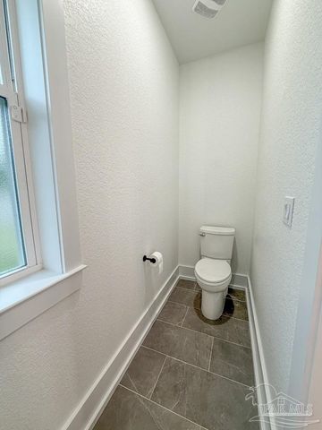 1544 Silver Lace Ct, Gulf Breeze, FL 32563