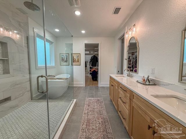 1544 Silver Lace Ct, Gulf Breeze, FL 32563