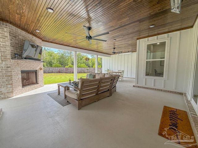 1544 Silver Lace Ct, Gulf Breeze, FL 32563