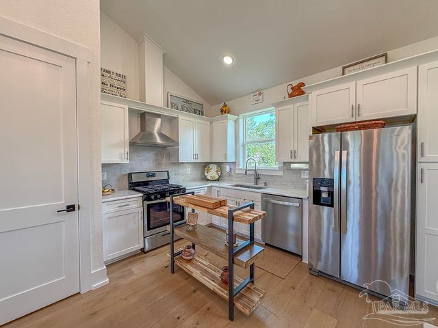 1544 Silver Lace Ct, Gulf Breeze, FL 32563