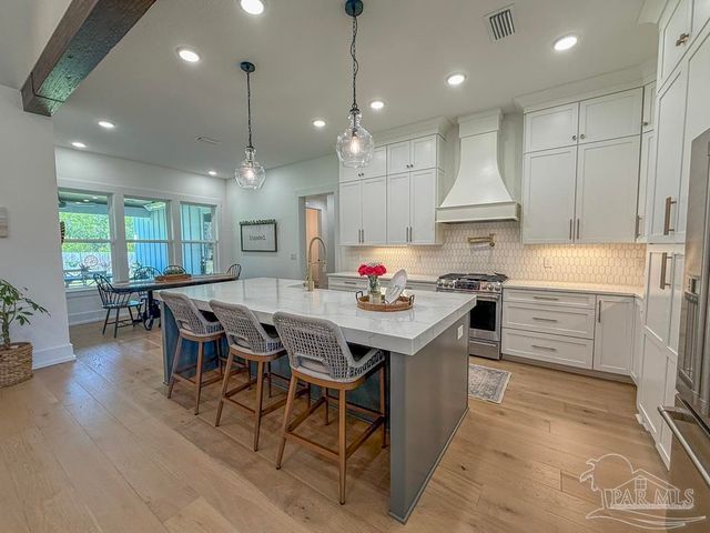 1544 Silver Lace Ct, Gulf Breeze, FL 32563