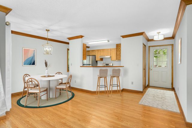 3563 Blue Jay Way 100, Eagan, MN 55123