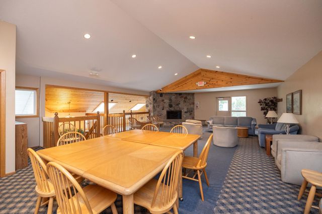 3563 Blue Jay Way 100, Eagan, MN 55123