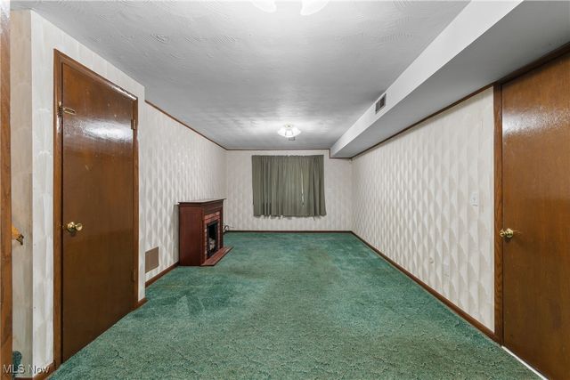 1808 Pauli Street, Canal Fulton, OH 44614