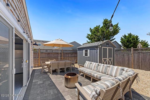 424 Iroquois Avenue, Beach Haven, NJ 08008