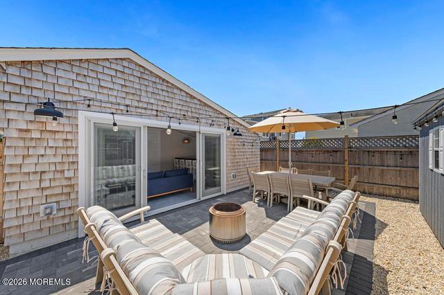424 Iroquois Avenue, Beach Haven, NJ 08008