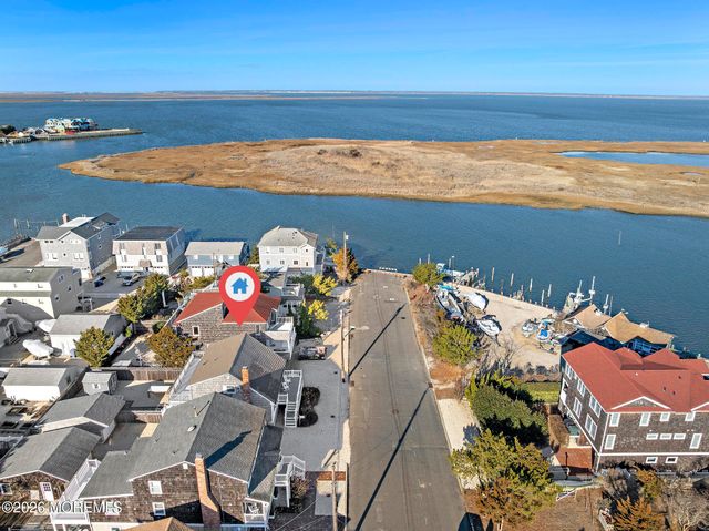 424 Iroquois Avenue, Beach Haven, NJ 08008