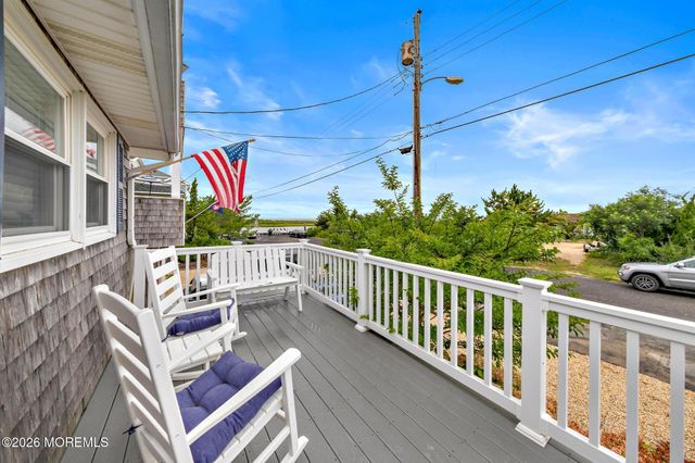 424 Iroquois Avenue, Beach Haven, NJ 08008