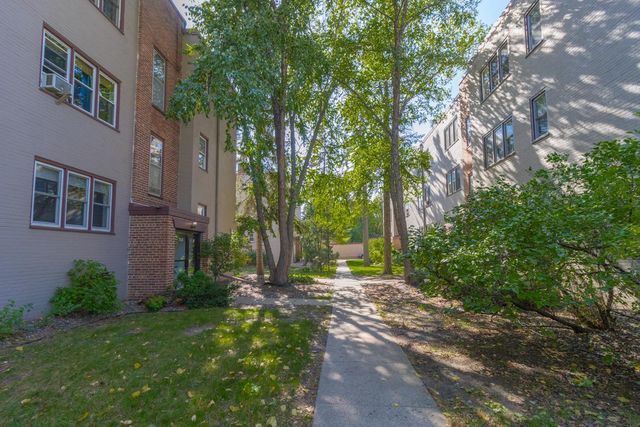 3128 W Bde Maka Ska Boulevard 415, Minneapolis, MN 55416