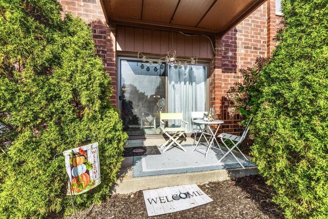 1618 S 115th COURT #104, West Allis, WI 53214