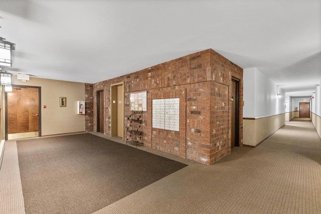 1618 S 115th COURT #104, West Allis, WI 53214