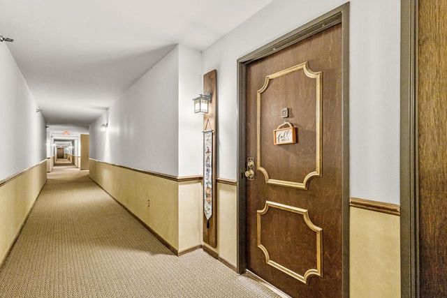 1618 S 115th COURT #104, West Allis, WI 53214