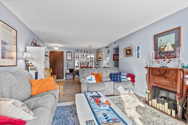 1618 S 115th COURT #104, West Allis, WI 53214