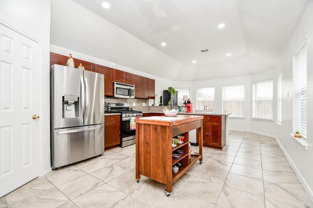 1230 Mountain Lake Drive, Missouri City, TX 77459