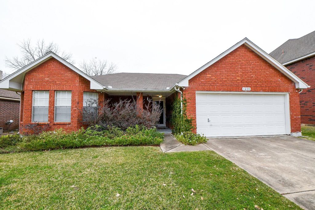 1230 Mountain Lake Drive, Missouri City, TX 77459