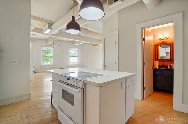 18 S Saint Clair Street 203, Dayton, OH 45402