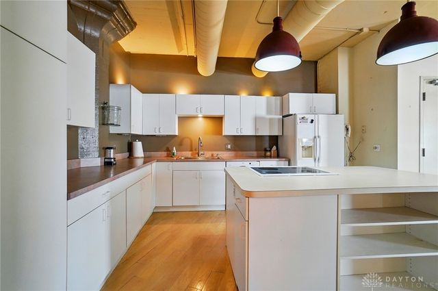 18 S Saint Clair Street 203, Dayton, OH 45402
