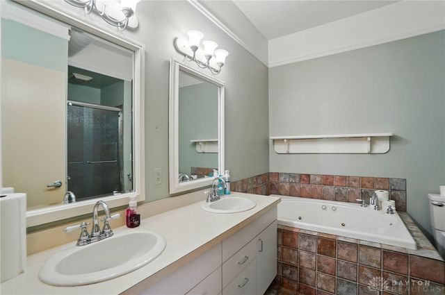 18 S Saint Clair Street 203, Dayton, OH 45402