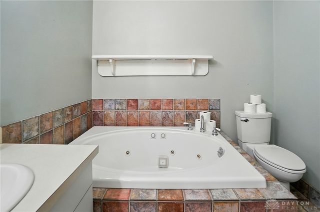 18 S Saint Clair Street 203, Dayton, OH 45402