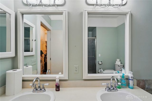 18 S Saint Clair Street 203, Dayton, OH 45402