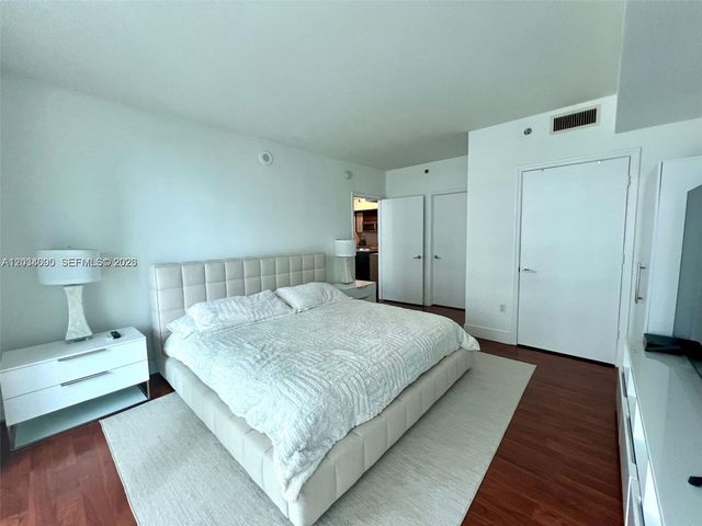 500 Brickell Avenue 1410, Miami, FL 33131