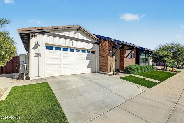 24001 S 218TH Place, Queen Creek, AZ 85142