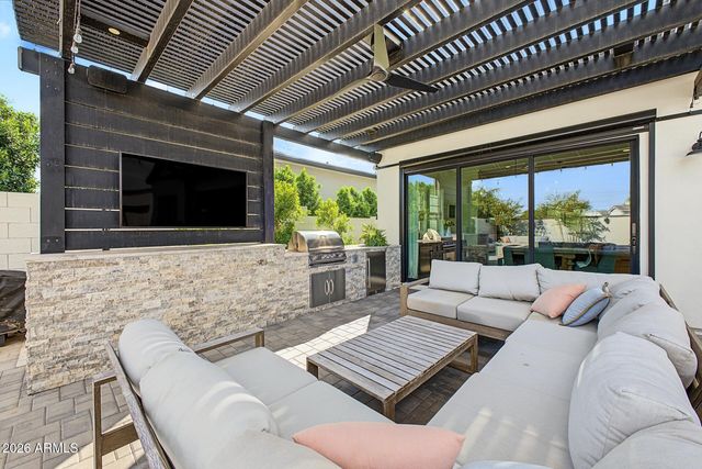 24001 S 218TH Place, Queen Creek, AZ 85142