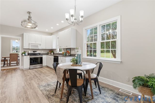 2004 Cold Cheer Dr, Tappahannock, VA 22560