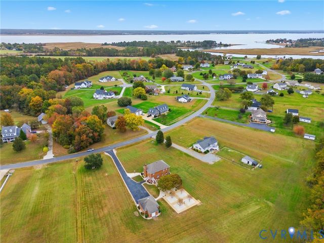 2004 Cold Cheer Dr, Tappahannock, VA 22560