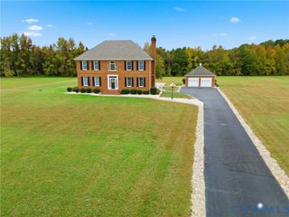 2004 Cold Cheer Dr, Tappahannock, VA 22560