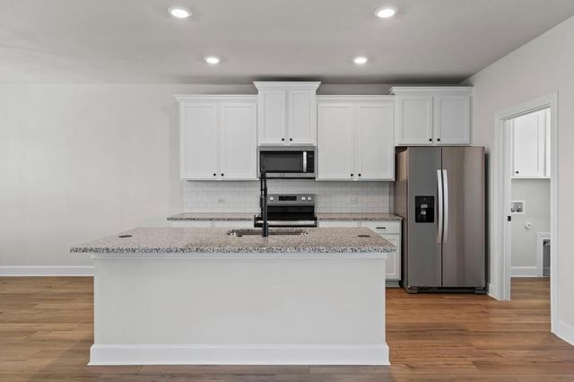 9509 Demure DR 4, Manor, TX 78653