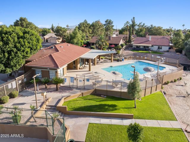 83 N AMBER Court, Chandler, AZ 85225