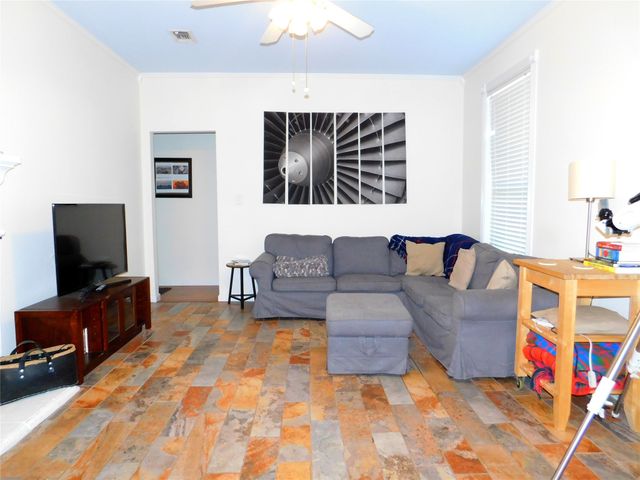 2509 Westheimer Road, Denton, TX 76210