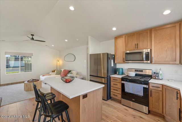 10101 N Belgrave Loop, Hayden, ID 83835