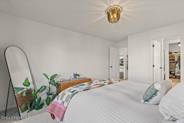 10101 N Belgrave Loop, Hayden, ID 83835