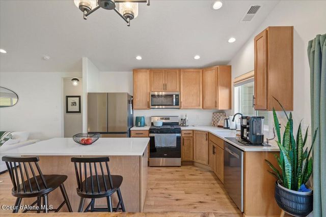 10101 N Belgrave Loop, Hayden, ID 83835