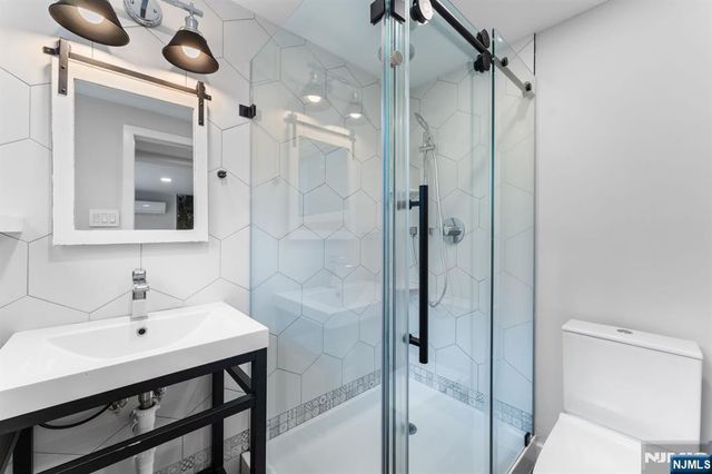 8 Brook Way, Demarest, NJ 07627